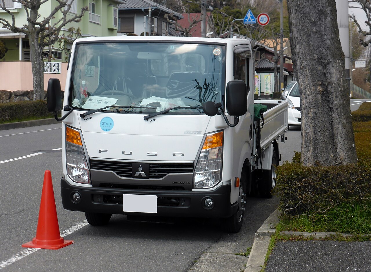 Mitsubishi Fuso Canter